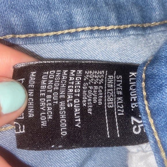 Skinny Jeans - Picture 7 of 8